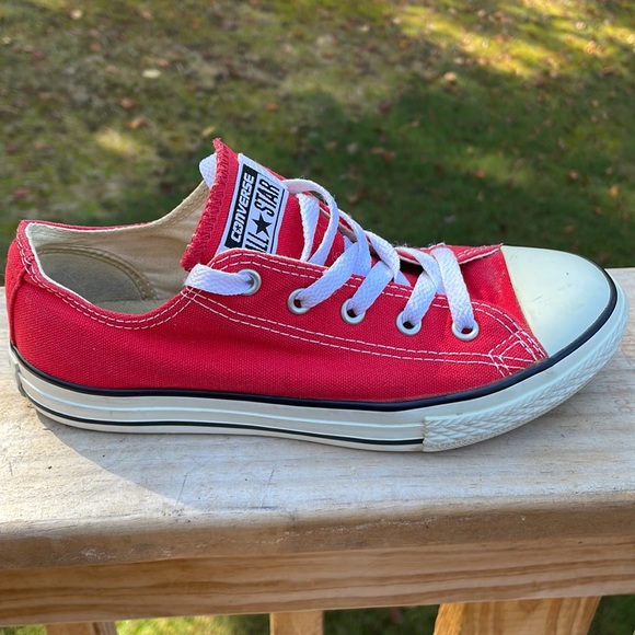 Converse All-Star Low Cut RED Sneakers Size Youth 3 - Picture 3 of 10